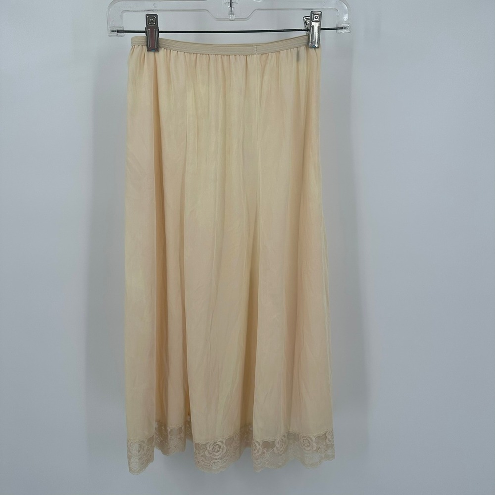 Vintage Neiman Marcus Women Half Slip Size M Beige Lace Trim Feminine Minimalist